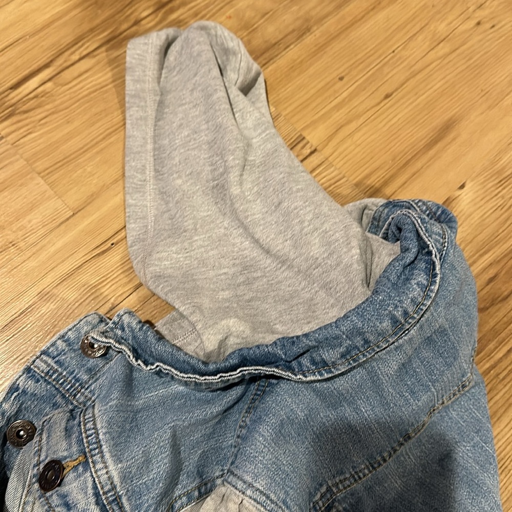 Cherokee Jean jacket. - Picture 5 of 5
